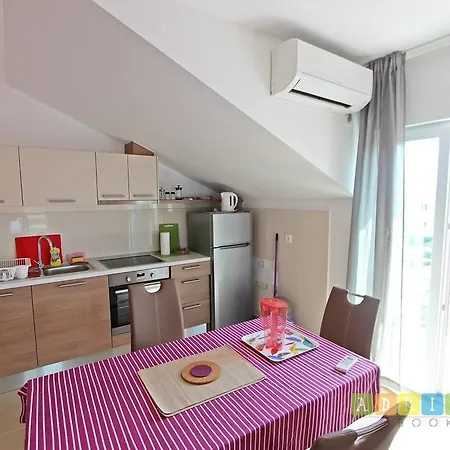 Superba Apartment Murter